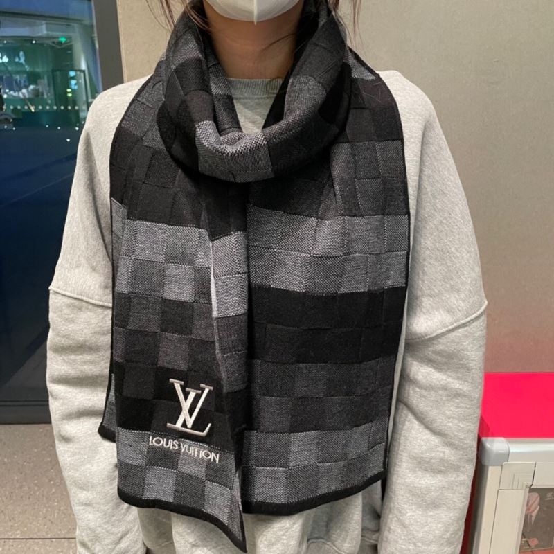 Louis Vuitton Scarf